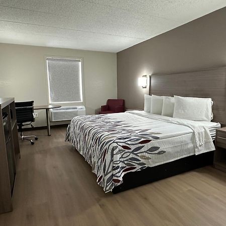 Red Roof Inn Richmond, Va - W Broad St Henrico Exterior photo