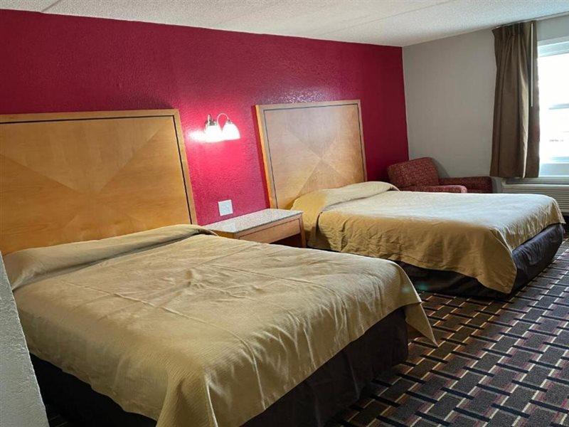 Red Roof Inn Richmond, Va - W Broad St Henrico Exterior photo